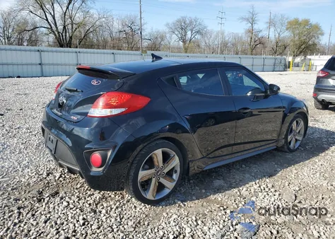 2015 Hyundai Veloster Turbo z USA, uszkodzony, nr VIN KMHTC6AE9FU217724